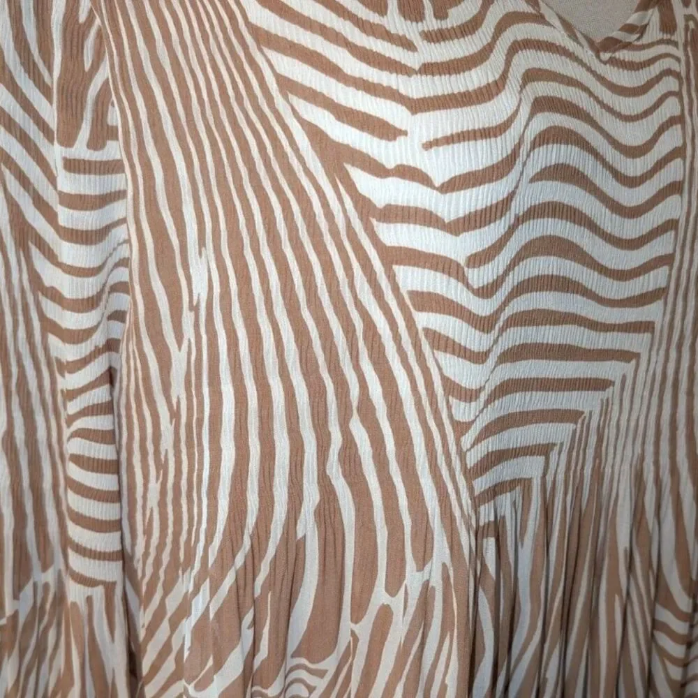 Chico's Zebra Print Blouse, size 3 - Picture 6 of 6